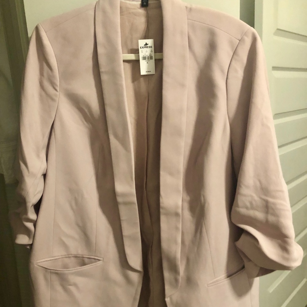 Express Women’s Ruched Sleeve Boyfriend Blazer - Picture 1 of 2